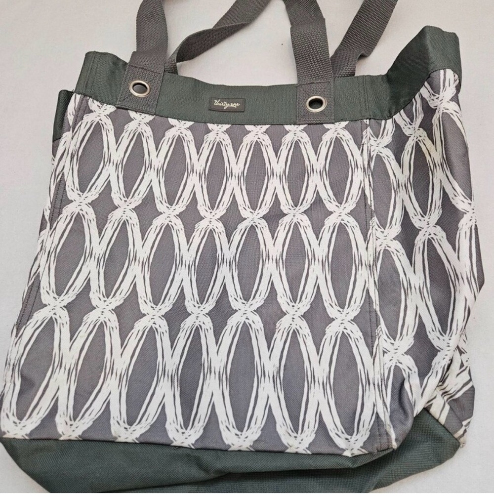 Thirty-One Essential Storage Tote